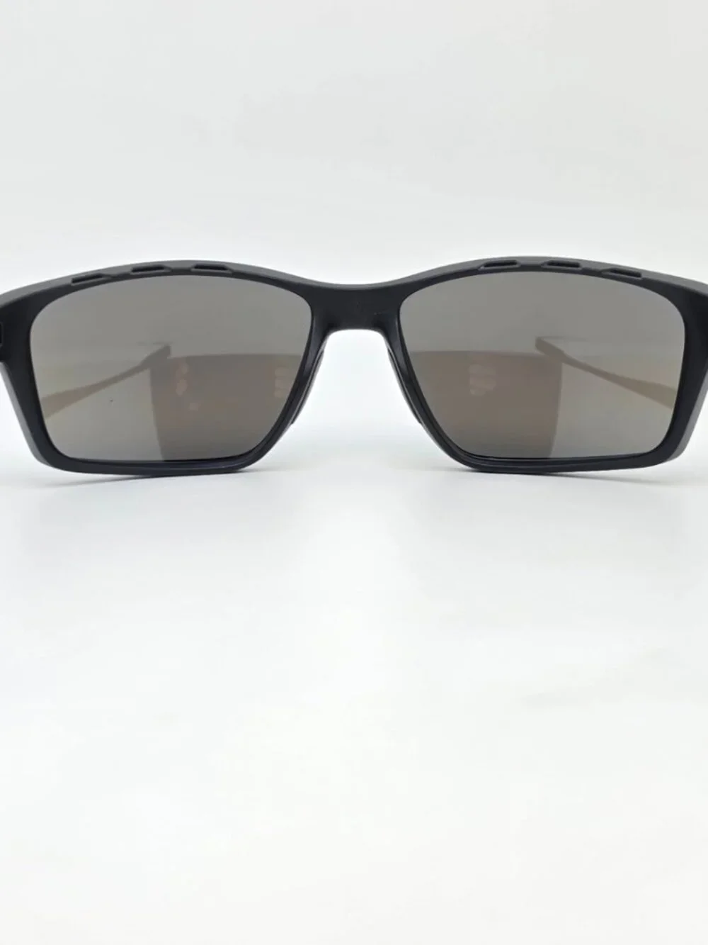 Native Kodiak XP XD9037 Matte Black Frame Polarized Blue Mirror Lens Sunglasses